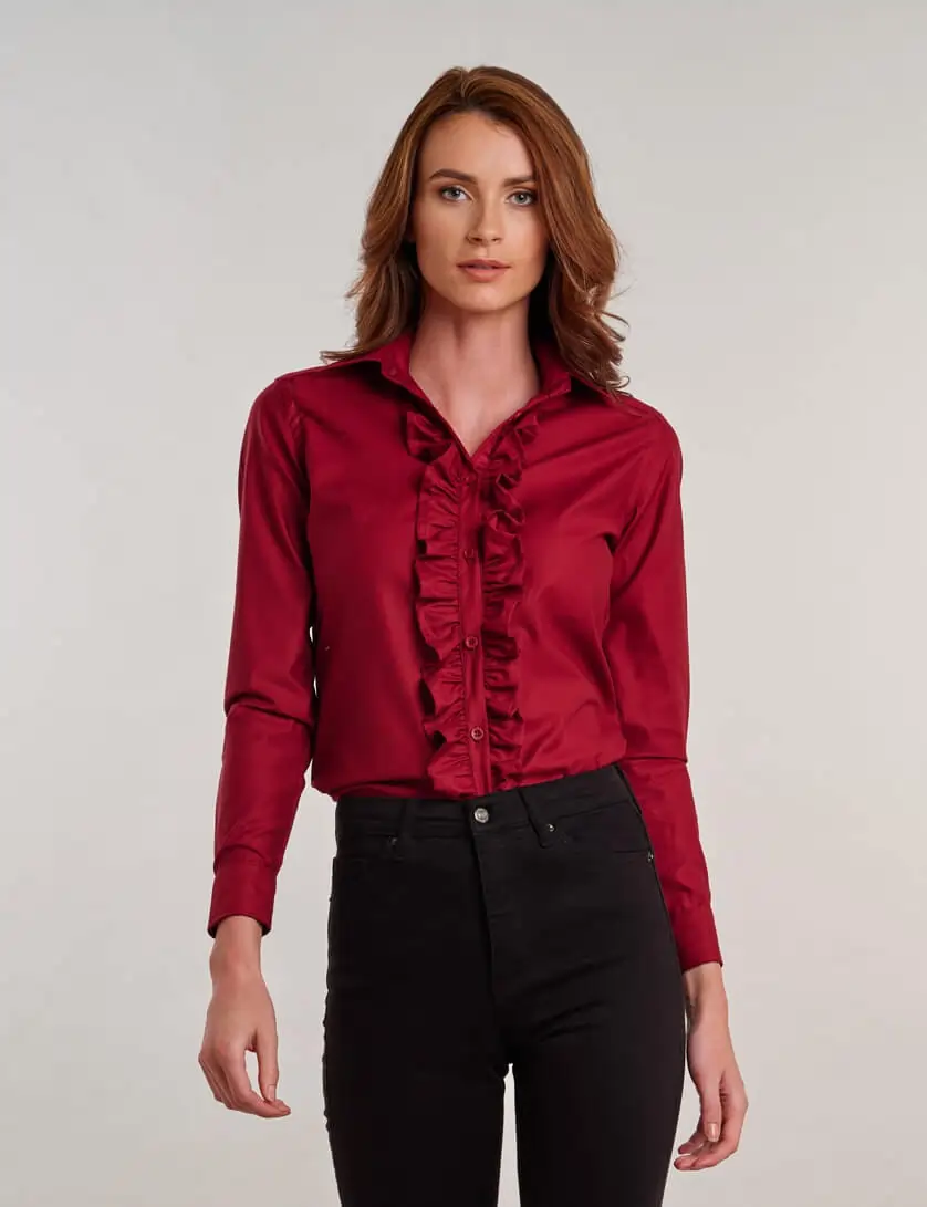 red ruffle blouse with jeans